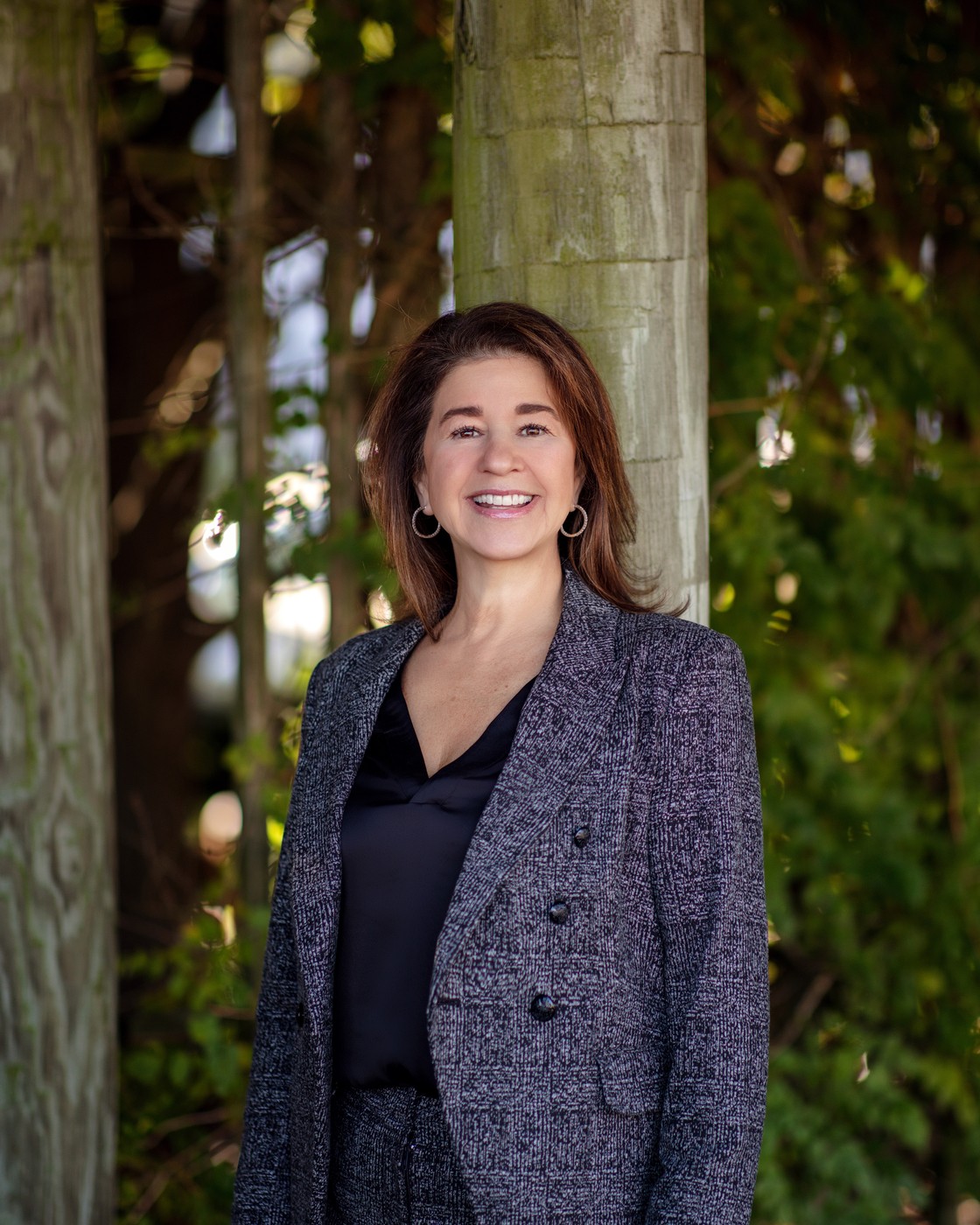 Leslie Savage - Real Estate Agent